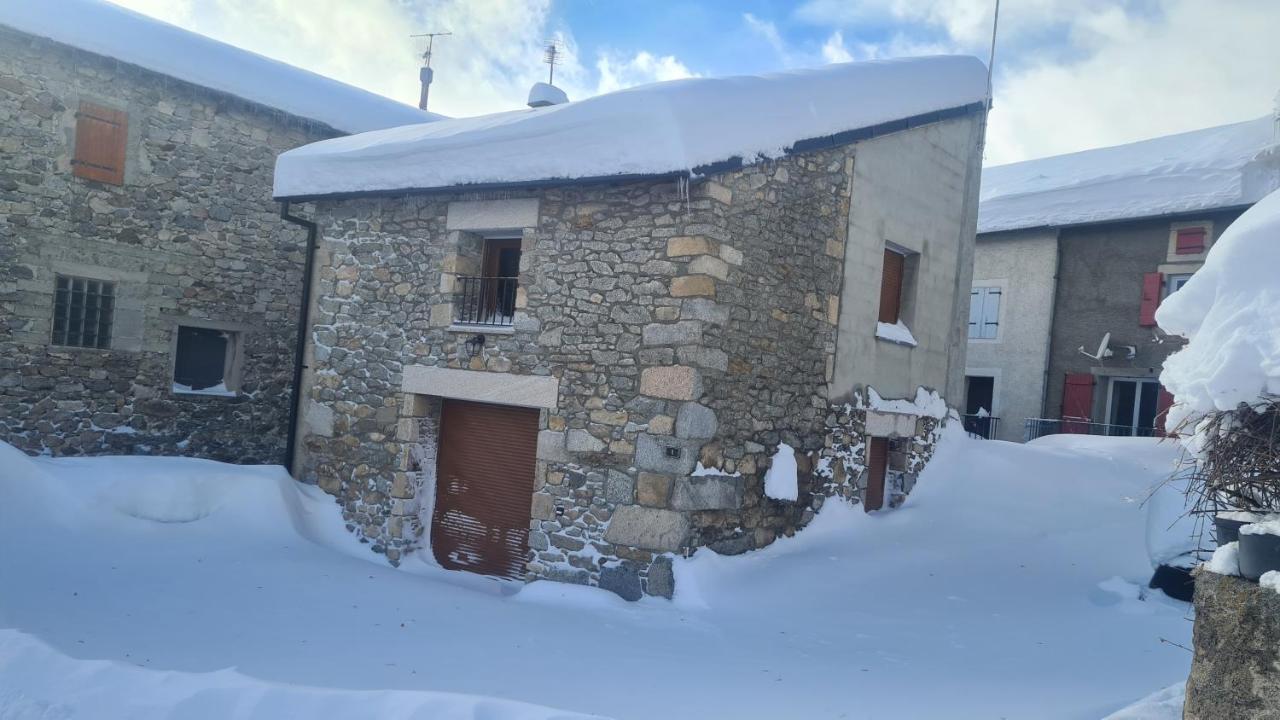 La LlagonneGrange De Caractere En Pierre Al Badiu公寓 外观 照片